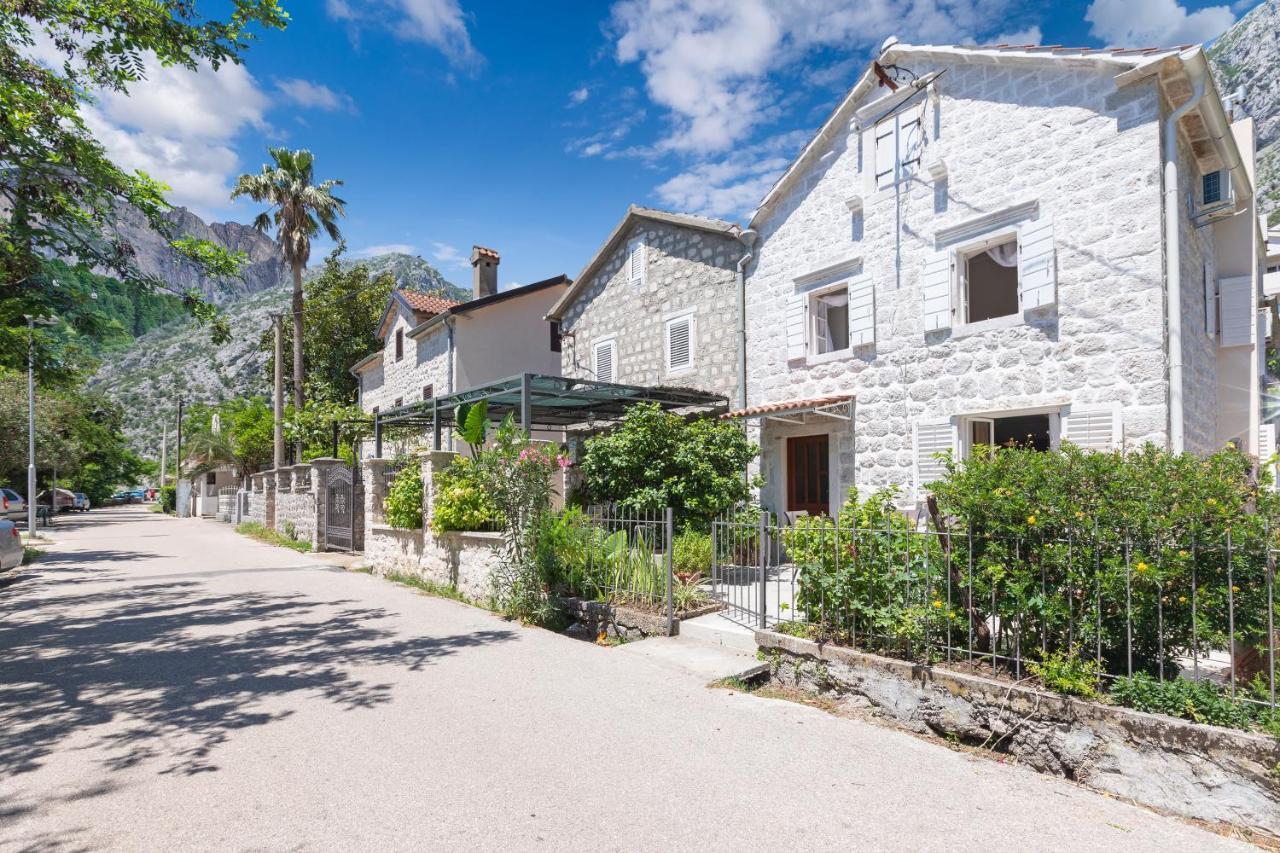 Old Stone Villa Lalosevic Kotor Exterior photo